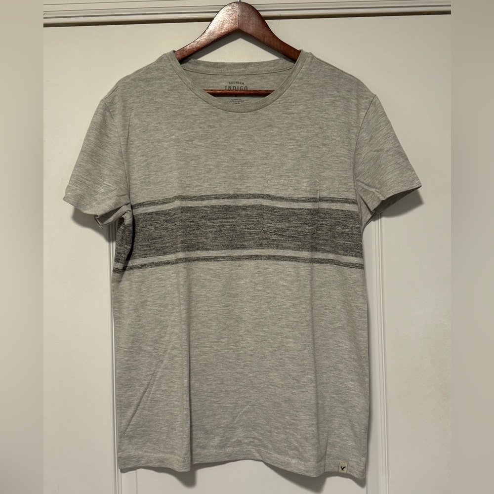 American Eagle Classic Fit T-shirt